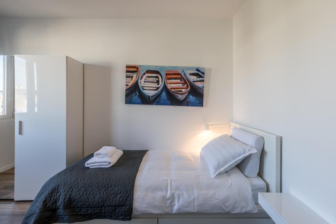 Sundowners Apartment, 52Qm, Double & Single Bed, 10 Min From Old Town Of 斯普利特 外观 照片